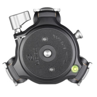 Leofoto LM-364CL — karbonový stativ Summit | Leofoto Store