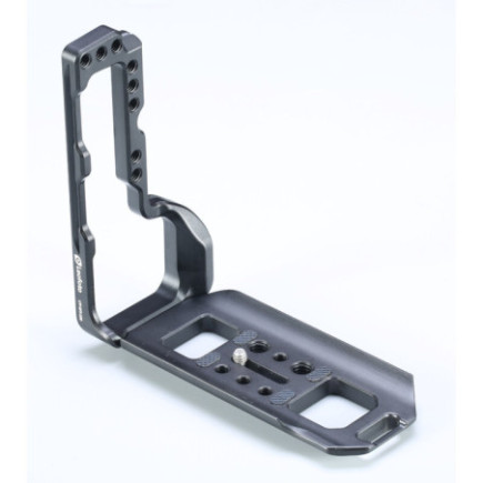 Leofoto LPF-GFX-100 — Staffa a L per Fujifilm GFX-100 | Leofoto Store
