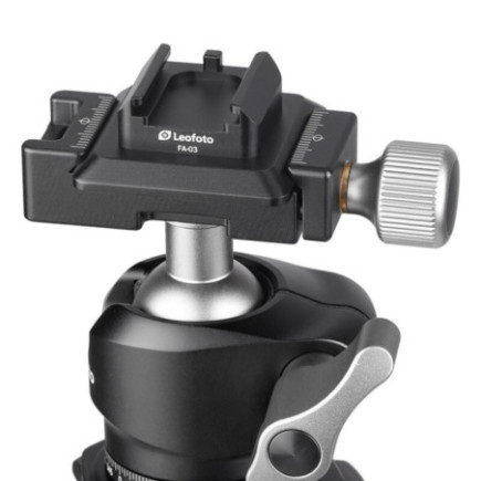 Leofoto FA-03 Adaptateur griffe (hot/cold shoe) — Adaptateur de conversion cold-shoe