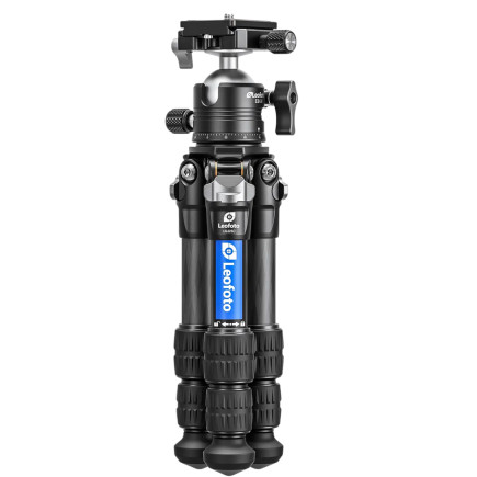 Leofoto LS-223C+EB-36 carbon fibre tripod with dual-action head