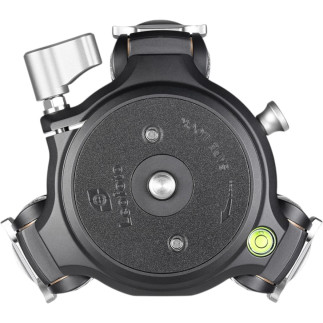 Leofoto LM-404CL — carbon Summit tripod | Leofoto Store